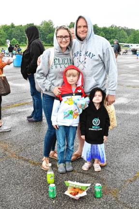 NJ Airshow plans return this fall Anna, Walter, Kevin and Meredith Geraghty of West Milford. (Photo by Maria Kovic)