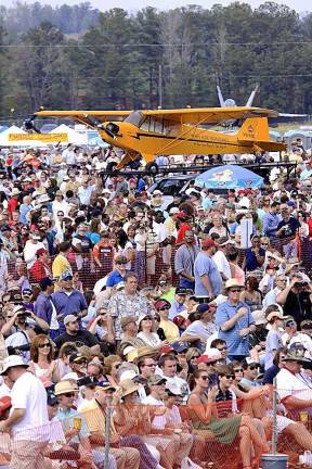 The Greenwood Lake Air Show returns.