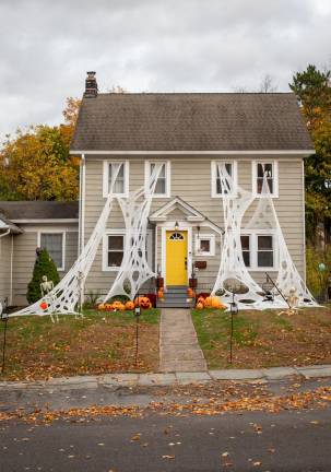 Spiderwebs, skeletons and spooky scenes 19 Welling Ave., Warwick, NY. Photo by Aja Brandt