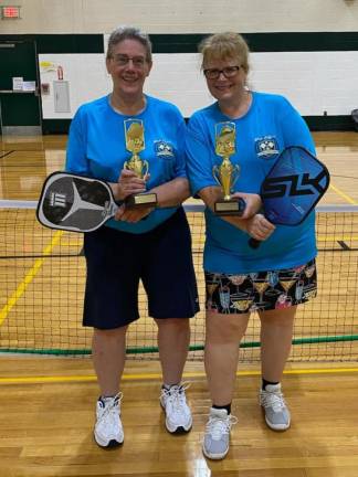 The Beginner Division champions were Sandra Ferrarella, left, and Lucy Merklee. (Photo courtesy of West Milford Community Services &amp; Recreation Department)