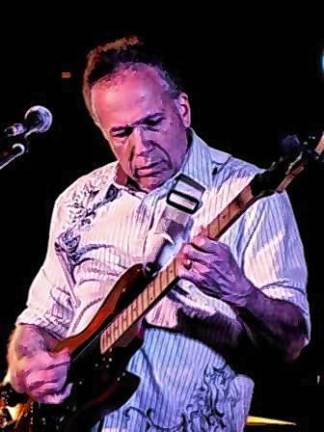 Take your mom out to hear music Tony Panzica performs Saturday night at the Vreeland Store. (Photo courtesy of Tony Panzica)