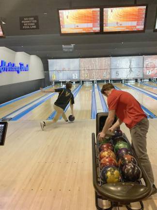 Highlanders bowling reached semifinal in tourney