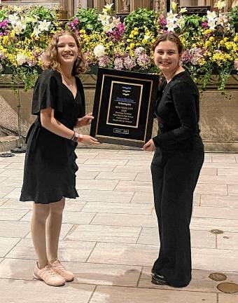 Choir receives gold rating Choir receives gold rating