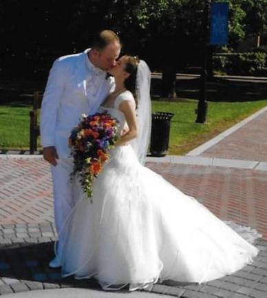 Patricia and Ricky Jewell celebrate first year of marriage Patricia and Ricky Jewell celebrate first year of marriage