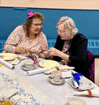 Photos: Annual Tea Time fundraiser Photos: Annual Tea Time fundraiser