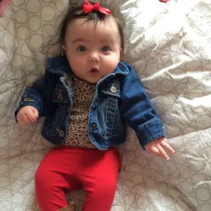 Oh Baby it's Spring! Baby Photo Contest Photo, Jennifer Lemongelli of Sussex Aubree is ready for spring.