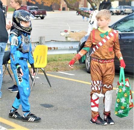 Hundreds attend third annual ‘Spooktacular’ at WMHS