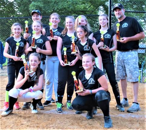 WMGSA Majors First Place: West Milford Dairy Queen &quot;Black Widows&quot;: (front row) Madison Sondemeyer, Hayley Allwood.(back row left to right): Alexa Bais, Coach Chris Bais, Lindsey Malec, Jordan Mann, Amber Little, Deanna Homer, Leyna Vilner, Emma Shorter, Team Manager- Dave Sondemeyer.