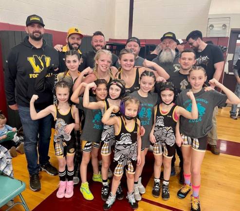 GW3 Pictured with their coaches are McKenna Arnau, Ariana Canipe, Gabriella Carbone, Charlotte Chalkley, Arianna Donaldson, Kayla Donaldson, Jade Helander, Taylor Keegan, Peyton Mendell and Veronica Perry.