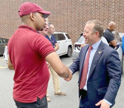 Gottheimer announces progress on bipartisan infrastructure bill U.S. Rep. Josh Gottheimer (NJ-5) meets with members of International Brotherhood of Electrical Workers (IBEW) Local 164 in Paramus. to discuss what the the bipartisan infrastructure deal will mean for New Jersey. Provided photo.