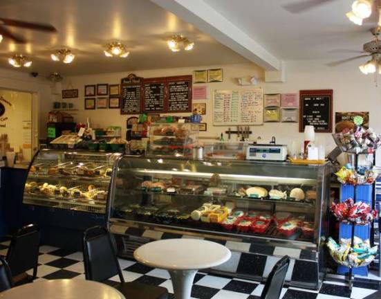 There’s nothing like a New York bagel Bagel Town Cafe, Bearfort Shopping Village, Union Valley Road, West Milford.