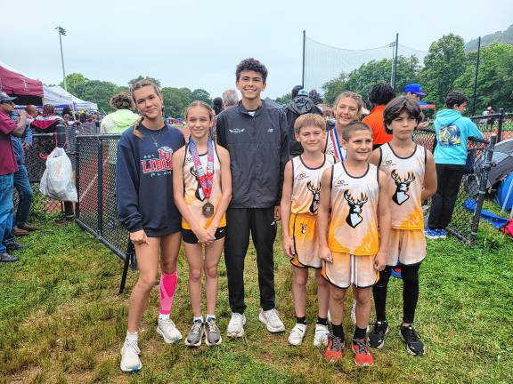 Athletes head to Junior Olympics Athletes head to Junior Olympics
