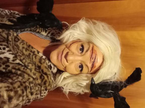Photos: Ready for trick-or-treating Melanie Daniels as a character from ‘The Birds’ film. (Photo courtesy of Joann Machiavello)