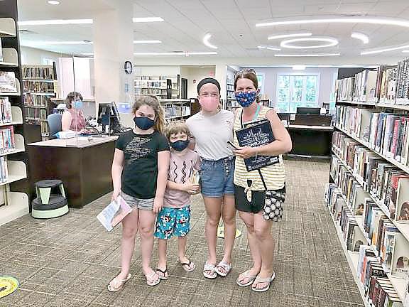 The West Milford Township Library will resume Sunday hours on April 11. West Milford Messenger file photo.