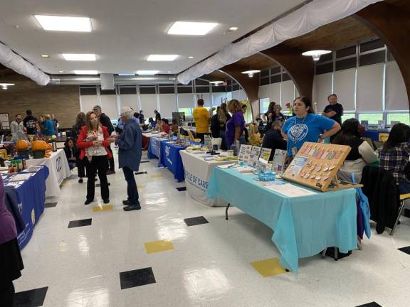 HF1 Various organizations offered information at the Wellness Family Festival and Chuck Enering Health Fair on Saturday, Sept. 23. (Photos by Noah Pagella)