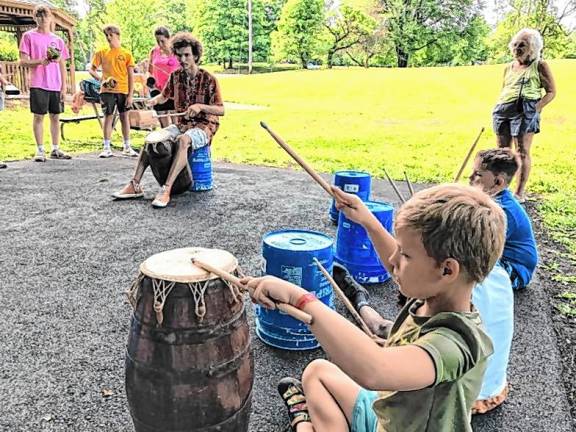 West African drumming lesson West African drumming lesson