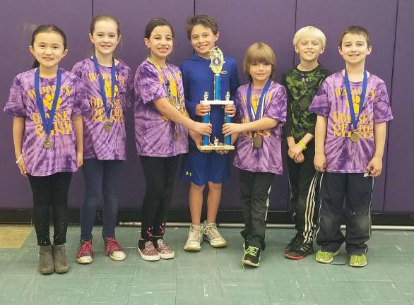 One stop helps two Provided photos Emogi Division 1: Nina Cirillo, Cavan Byrne, Madison Lojoi, Thomas Gehm, Nick Hefner, AJ Kobrick and Keene Eicher.