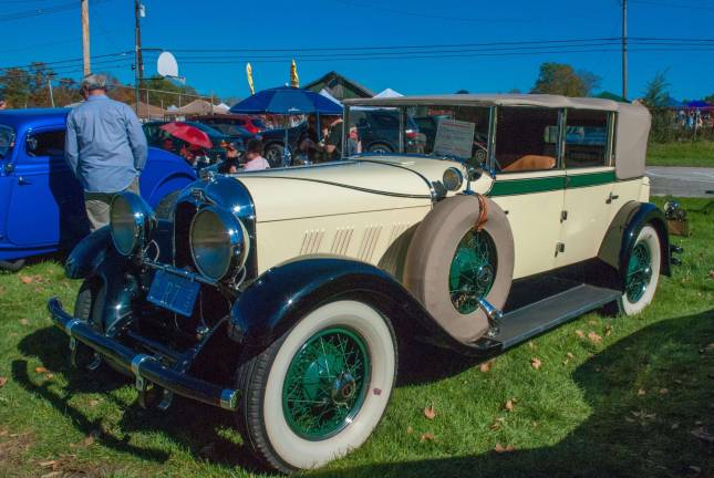 Awesome ALF The car show at Pinecliff Lake had quite a variety of vintage cars, trucks and vans.