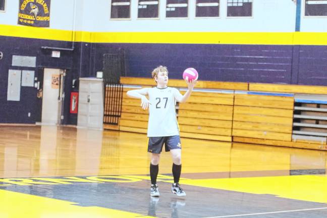 Sports roundup: Falcons advance to MCT semifinal Jefferson player Raymond Bradley made one kill, 2.5 blocks and one dig.