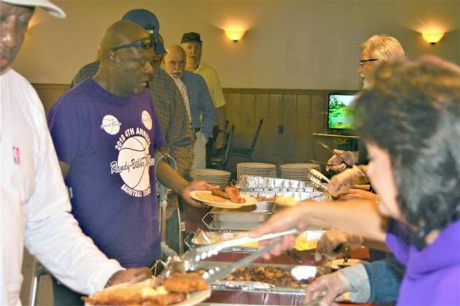 Elks host breakfast for New York State veterans