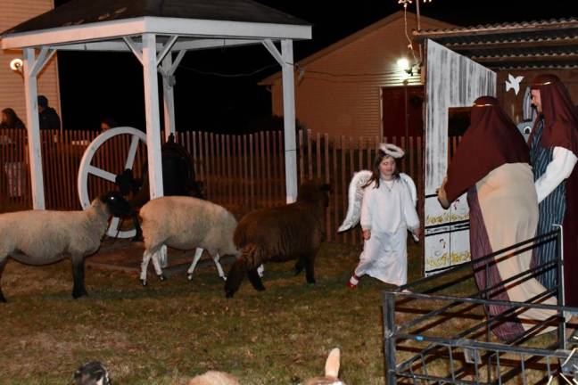Celebrate the season A Live Nativity on Sunday, Dec. 8 at Frankford Plains United Methodist Church in Augusta tells the story of Jesus’ birth. (Photo by Maria Kovic)