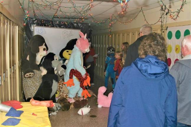 Macopin hosts 'Haunted Hallway'