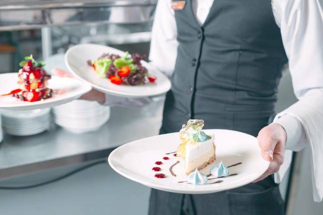 New Jersey revises order on restaurants, bars, and indoor sports New Jersey revises order on restaurants, bars, and indoor sports