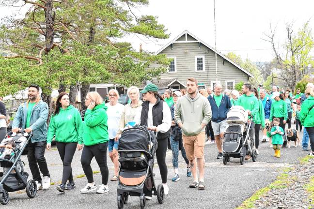 Photos: 16th annual Irish Whisper Walk Photos: 16th annual Irish Whisper Walk