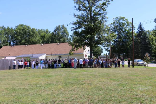A fitting farewell for an American patriot A crowd gathered at the Frank M. Sell American Legion Hall to honor Eric John Vonderhorst, a World War II veteran who died earlier this year.