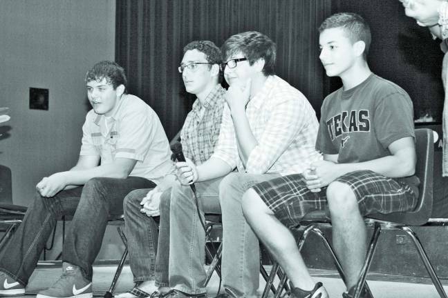 Girls, girls and more girls 'What do boys think of you' seminar.