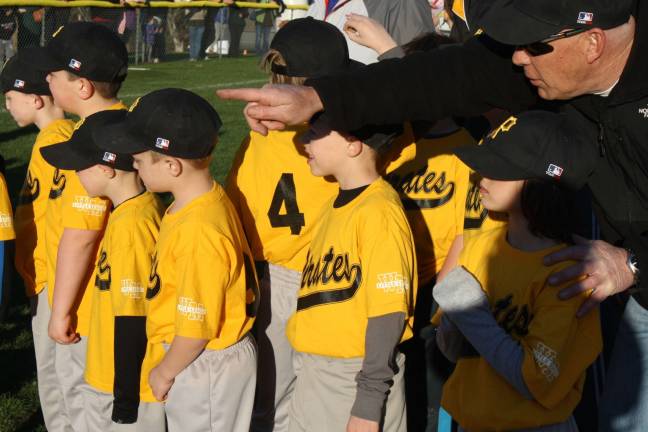 Yankee Willie Randolph kicks off the Little League season The littlest team of Pirates listened and watched the ceremony.