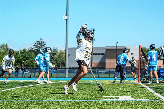 Sports roundup: Highlanders lose in county final West Milford sophomore Cole Riley (22).