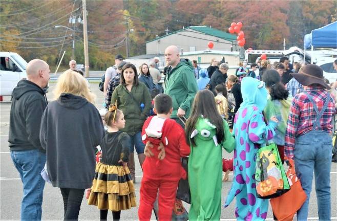 Hundreds attend third annual ‘Spooktacular’ at WMHS