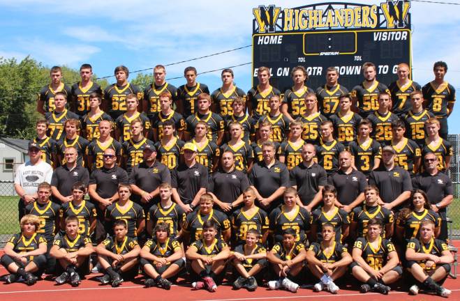 Highlanders have high hopes on the gridiron this fall The 2015 Highlander football team.