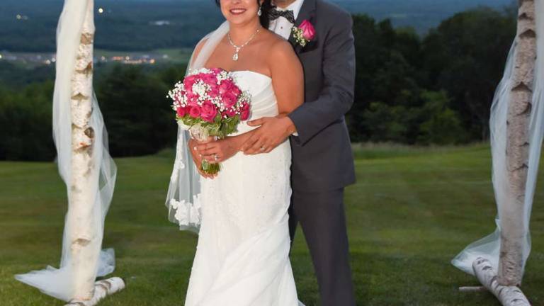 Ashley Alexander and Ryan Mann are married Ashley Alexander and Ryan Mann are married