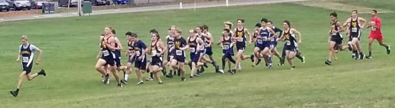 The Boy’s Varsity Team (Colin Menier, Francesco Petrosillo, Johnathan Basil, JD Jones, Michael Traverso, Matthew Lombardo and Mattias Eriksson) earned an impressive fifth place team finish. Photos by Patricia Keller.