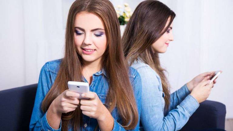 Teens and “Nomophobia”: Cell Phone Separation Anxiety Teens and “Nomophobia”: Cell Phone Separation Anxiety
