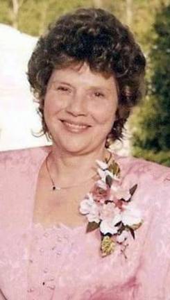 Elisabeth &#xfe;&#xc4;&#xfa;Liz&#xfe;&#xc4;&#xf9; Marie Maurer