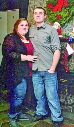 Jay Cahill and Monica Knapp will be married