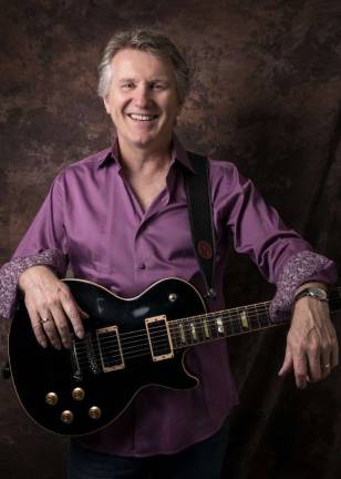 Rik Emmett