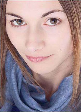 Artist featured at Drue Chryst Gallery