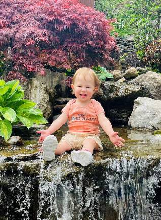 Warwick’s pond experts help families reconnect with nature