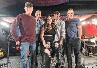 Country Comfort performs Friday, May 9 at J&amp;S Roadhouse. (Photo courtesy of Country Comfort)