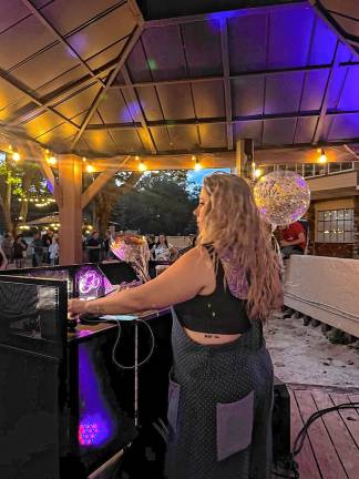 DJ Tina Marie of Whiskey Crossing hosts open-floor line dancing Wednesday night at Old School Pub &amp; Grill in Hewitt. (Photo courtesy of DJ Tina Marie)