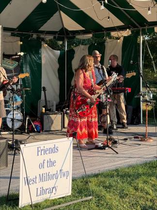 Free concert Monday