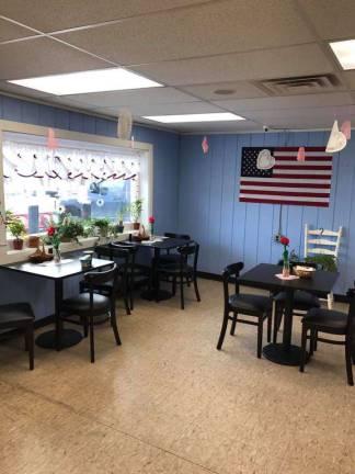 It's red, white and blue at Patriots Deli