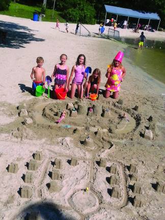 Building a palace at Bubbling Springs