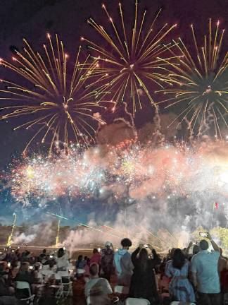 The fireworks finale. (Photo by Denise von Wilke)