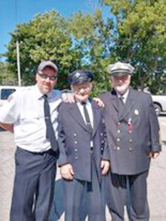 Eddie Mindlin today with Chief Fred Babcock on the left, and Franklin Borough's Town Historian, Phil Crabb, on the right