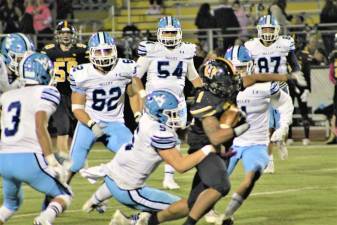 Highlanders’ football looking to finish season with win